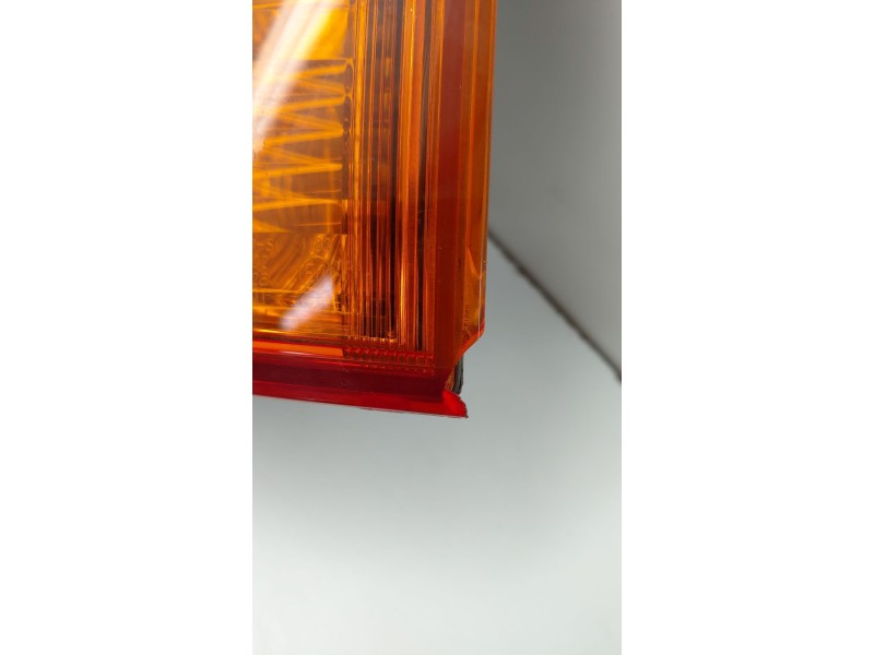 Recambio de piloto trasero izquierdo para lexus is ii (_e2_) 220d (ale20) referencia OEM IAM   
							