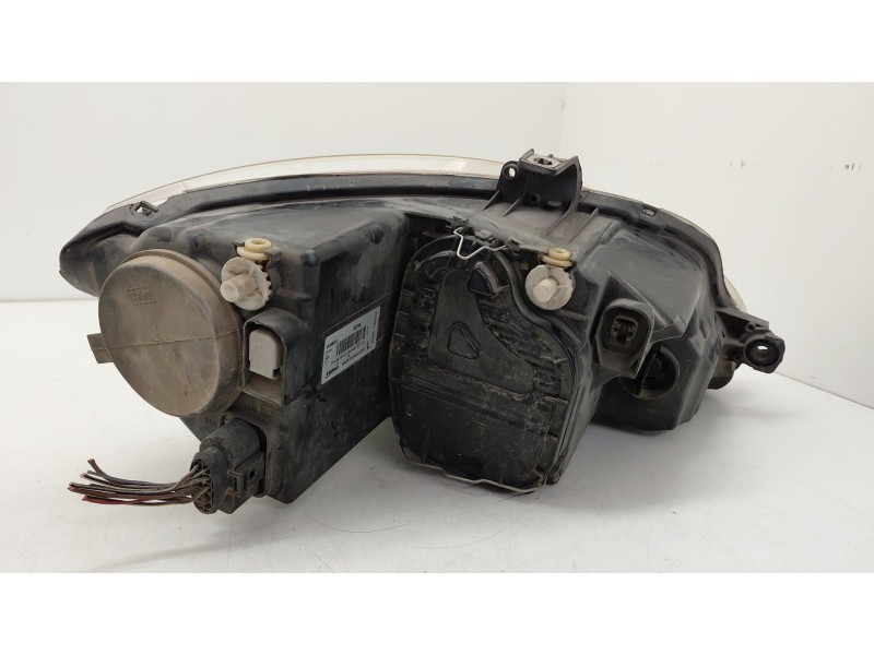 Recambio de faro izquierdo para seat leon (1p1) 1.9 tdi referencia OEM IAM 89309819  