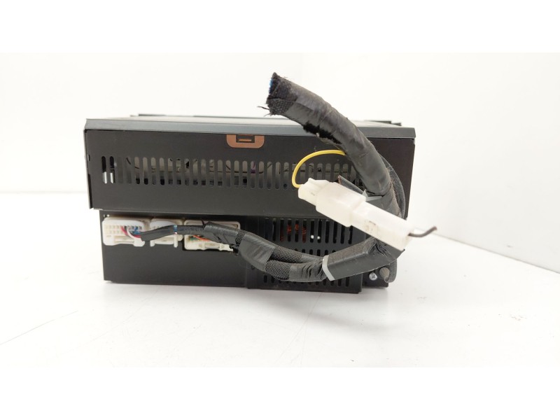Recambio de sistema audio / radio cd para lexus is ii (_e2_) 220d (ale20) referencia OEM IAM 86120534001  
							