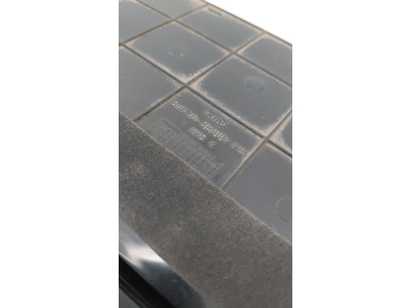 Recambio de cenicero para kia sorento i (jc) 2.5 crdi referencia OEM IAM 845703E000  