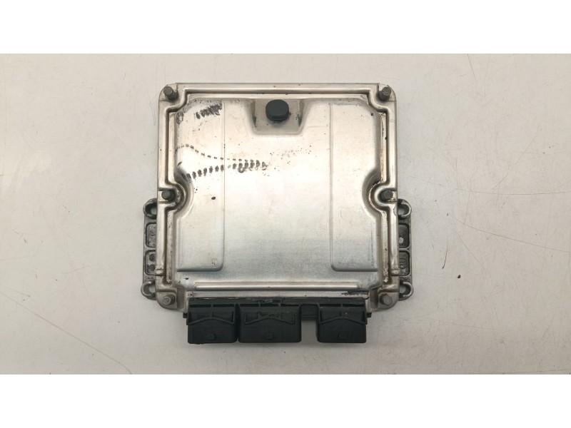 Recambio de centralita motor uce para citroën xsara picasso (n68) 2.0 hdi referencia OEM IAM 9658373180  
							