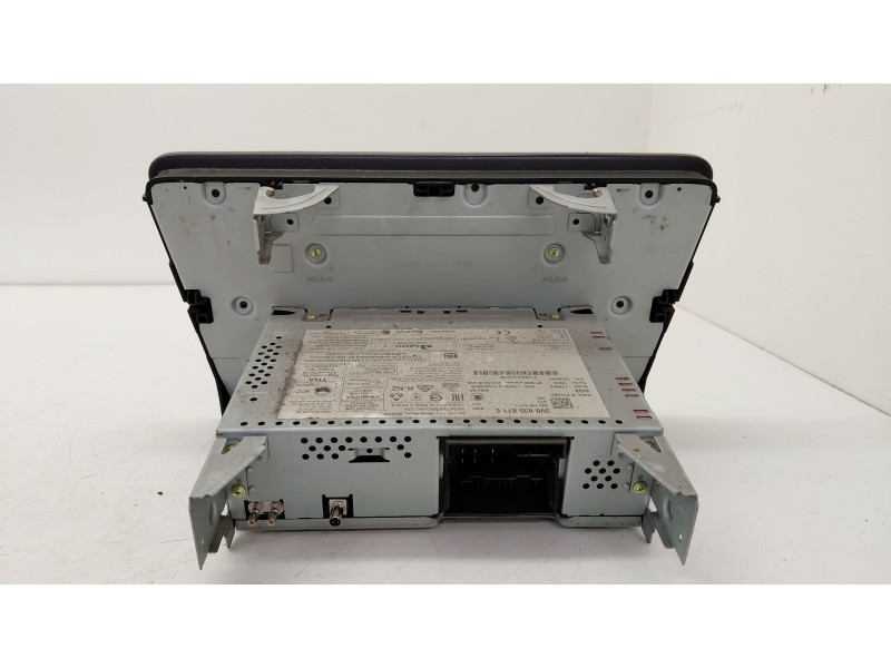 Recambio de pantalla multifuncion para skoda superb iii (3v3) 2.0 tdi referencia OEM IAM 3V0035871C  
							