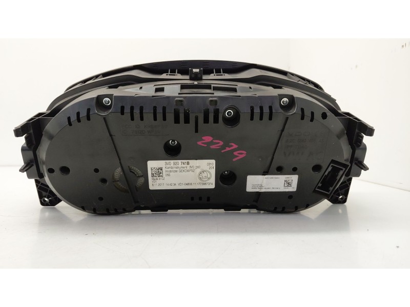 Recambio de cuadro instrumentos para skoda superb iii (3v3) 2.0 tdi referencia OEM IAM 3V0920741B  
							