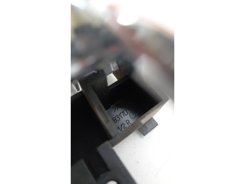 Recambio de maneta interior delantera derecha para nissan pathfinder (r51) referencia OEM IAM 8317D  