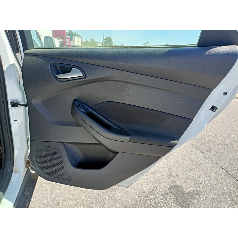 Recambio de guarnecido puerta trasera derecha para ford focus lim. trend + referencia OEM IAM   