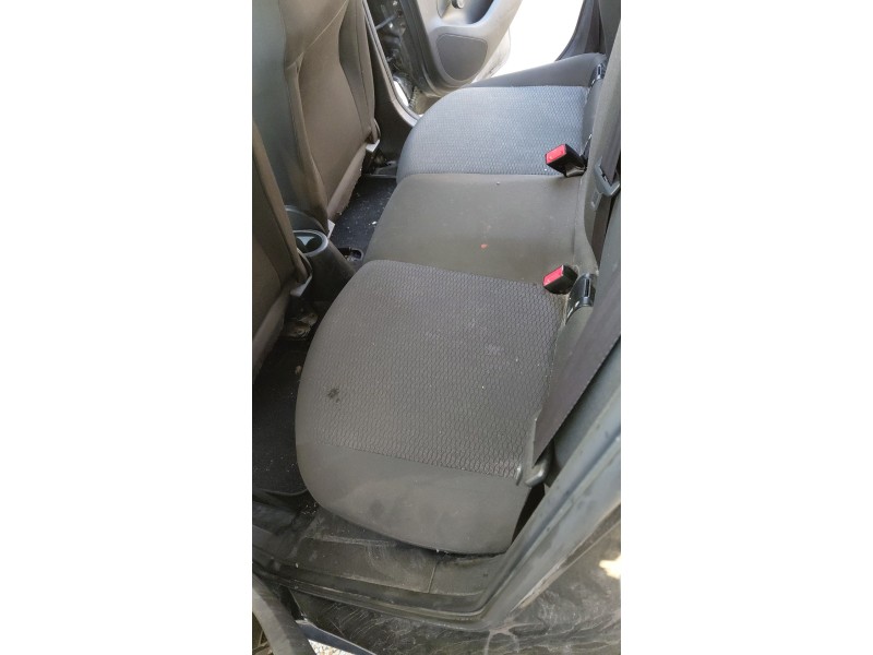 Recambio de asientos traseros para opel corsa e (x15) 1.4 (08, 68) referencia OEM IAM   