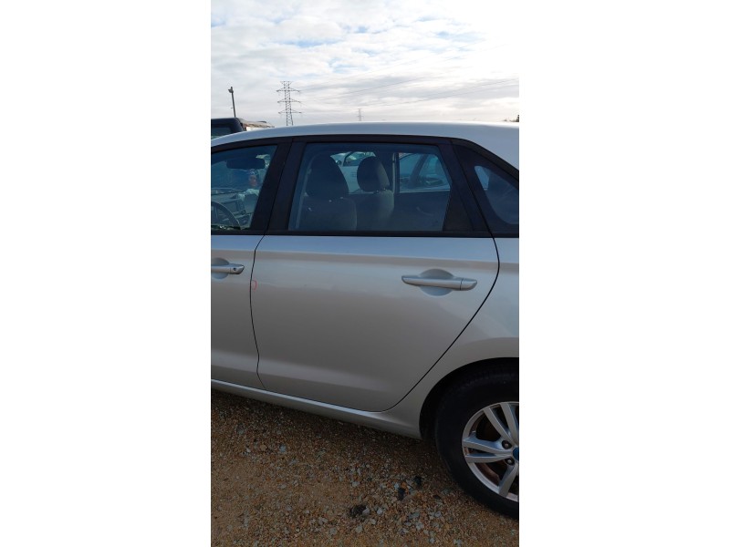 Recambio de puerta trasera izquierda para hyundai i30 (pde, pd, pden) 1.4 mpi referencia OEM IAM   