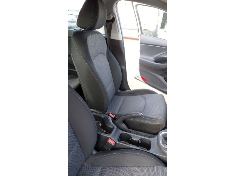 Recambio de asiento delantero izquierdo para hyundai i30 (pde, pd, pden) 1.4 mpi referencia OEM IAM   