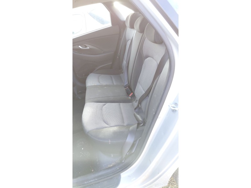 Recambio de asientos traseros para hyundai i30 (pde, pd, pden) 1.4 mpi referencia OEM IAM   
							