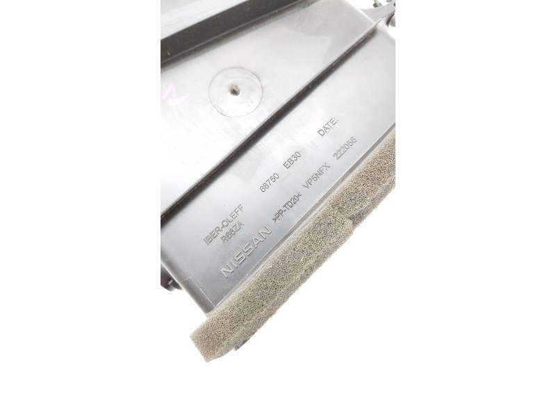 Recambio de rejilla aireadora para nissan pathfinder (r51) referencia OEM IAM 68750EB30  
							