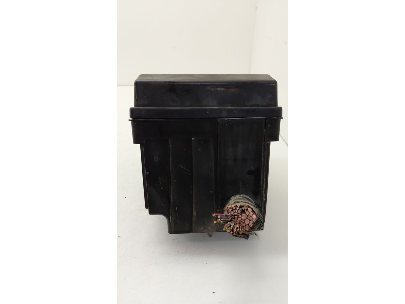 Recambio de caja reles / fusibles para nissan pathfinder (r51) referencia OEM IAM 243827S110  
							