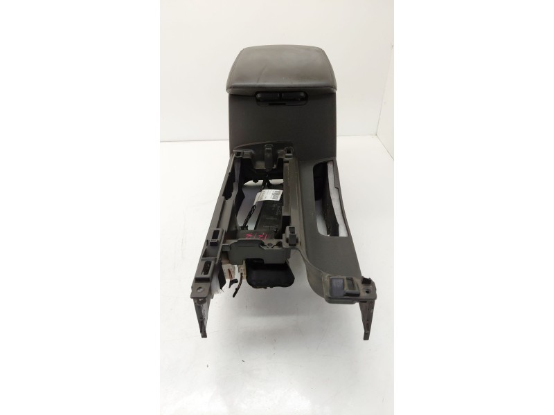 Recambio de apoyabrazos central para nissan pathfinder (r51) referencia OEM IAM   