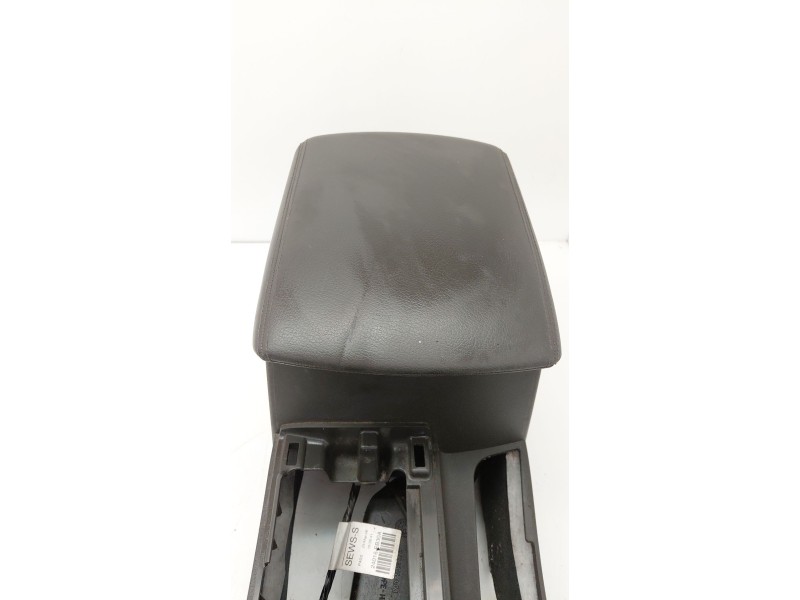 Recambio de apoyabrazos central para nissan pathfinder (r51) referencia OEM IAM   
							