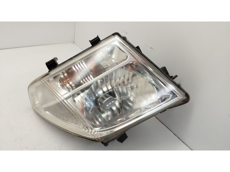 Recambio de faro derecho para nissan pathfinder (r51) referencia OEM IAM 26010EB30A  