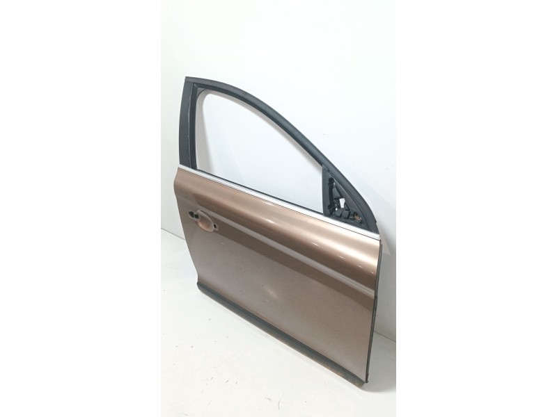 Recambio de puerta delantera derecha para volvo xc60 d5 awd referencia OEM IAM   