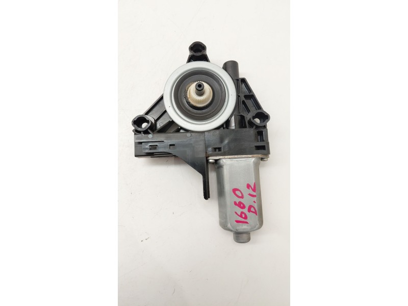 Recambio de motor elevalunas delantero izquierdo para volvo xc60 d5 awd referencia OEM IAM 966268102  