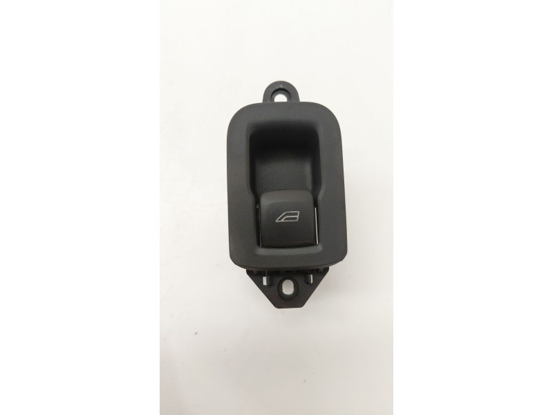 Recambio de mando elevalunas trasero derecho para volvo xc60 d5 awd referencia OEM IAM 31272013  
