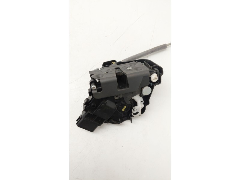 Recambio de cerradura puerta trasera izquierda para volvo xc60 d5 awd referencia OEM IAM 30799324  
							