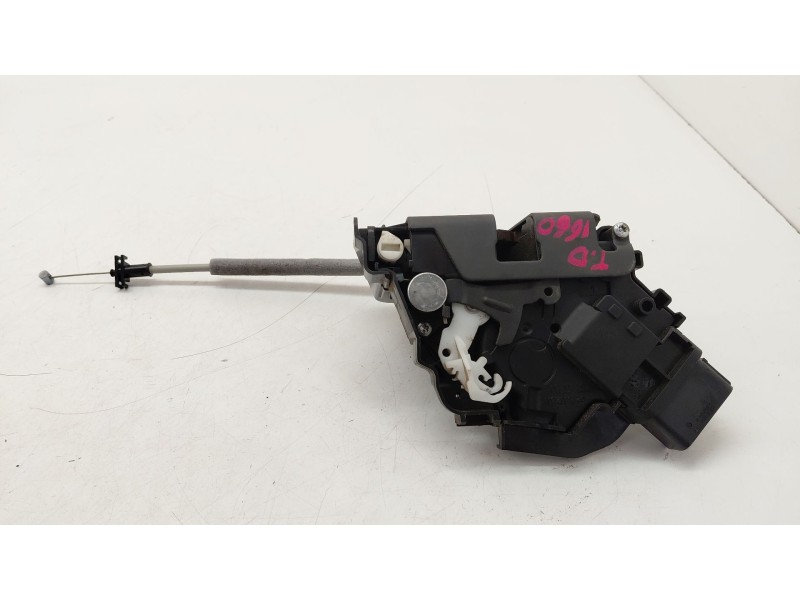 Recambio de cerradura puerta trasera derecha para volvo xc60 d5 awd referencia OEM IAM 30799316  
							