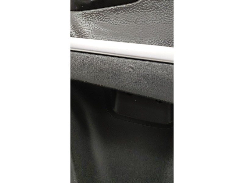 Recambio de guarnecido puerta trasera derecha para volvo xc60 d5 awd referencia OEM IAM   