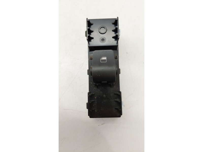 Recambio de mando elevalunas delantero derecho para hyundai i30 (pde, pd, pden) 1.4 mpi referencia OEM IAM 93576G3000  