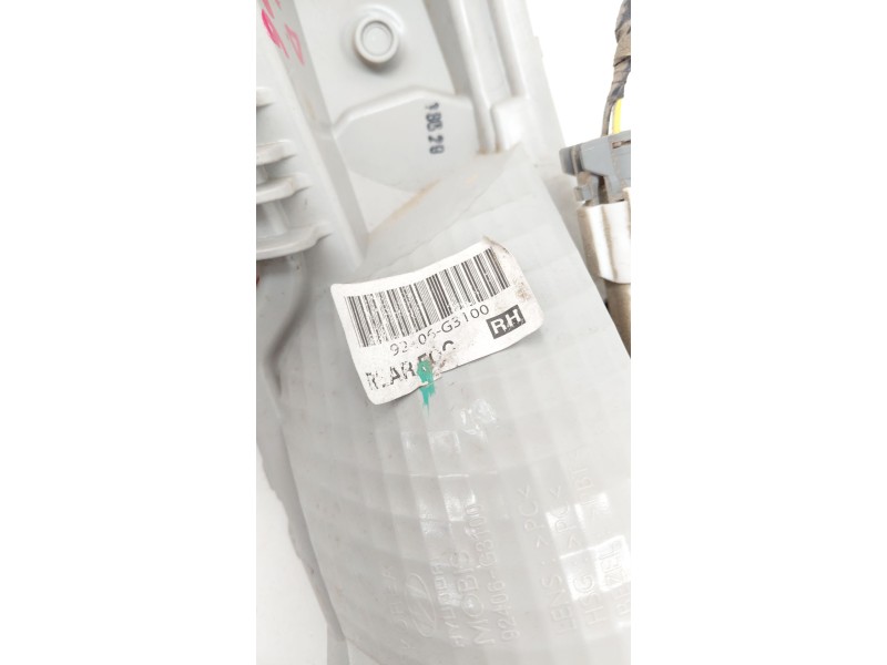 Recambio de piloto trasero izquierdo paragolpes para mazda 6 hatchback (gh) 2.2 d (gh10) referencia OEM IAM 92405G3100  
							