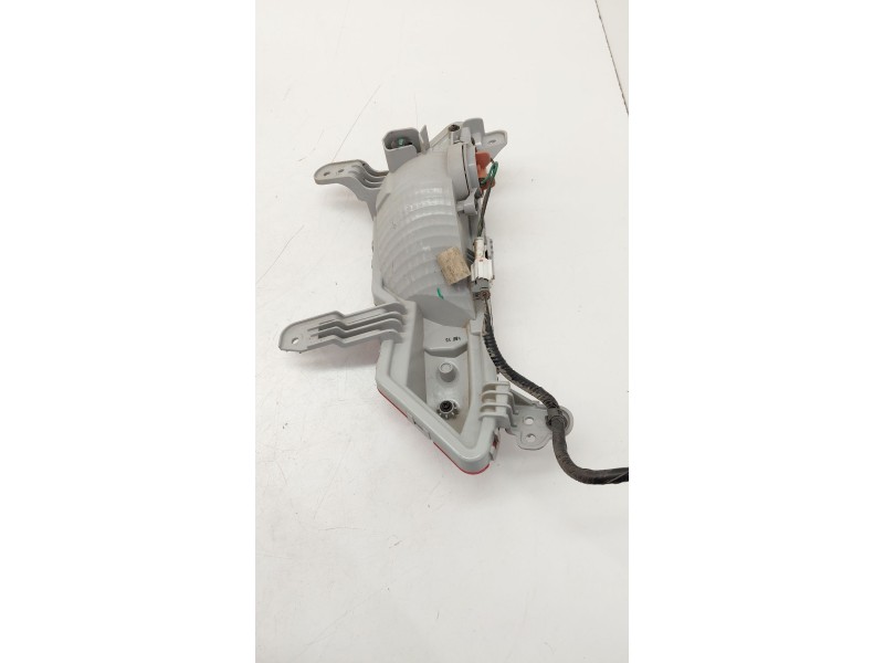 Recambio de piloto trasero derecho paragolpes para mazda 6 hatchback (gh) 2.2 d (gh10) referencia OEM IAM 92406G3100  