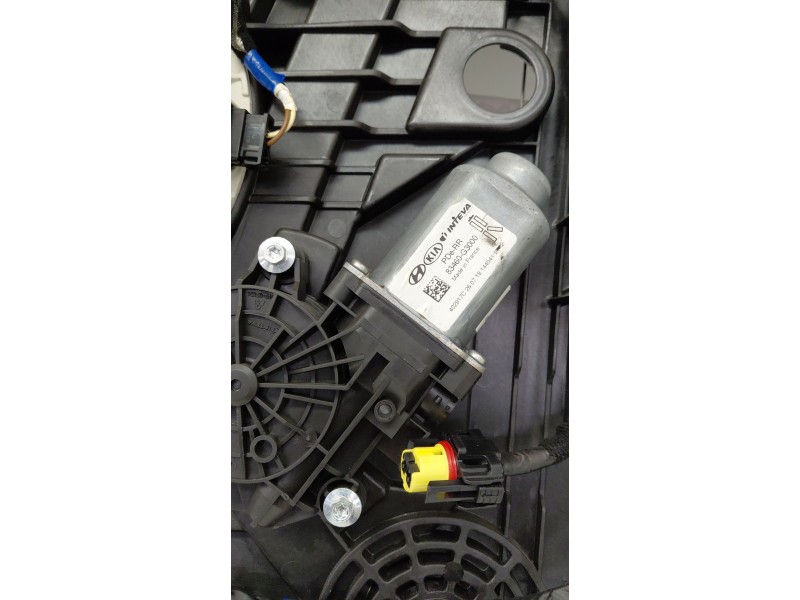Recambio de elevalunas trasero derecho para hyundai i30 (pde, pd, pden) 1.4 mpi referencia OEM IAM 83460G300  