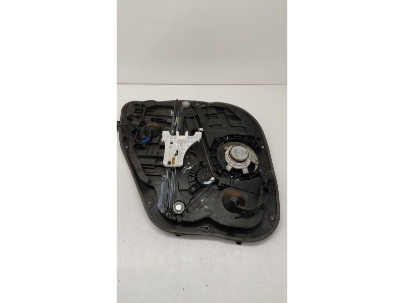 Recambio de elevalunas trasero derecho para hyundai i30 (pde, pd, pden) 1.4 mpi referencia OEM IAM 83460G300  
							