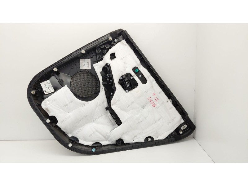 Recambio de guarnecido puerta trasera izquierda para hyundai i30 (pde, pd, pden) 1.4 mpi referencia OEM IAM 83301G4110  
							