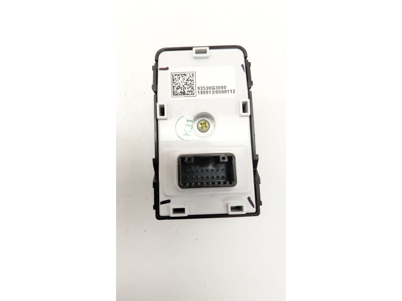 Recambio de mando retrovisor para hyundai i30 (pde, pd, pden) 1.4 mpi referencia OEM IAM 93530G3000  
							