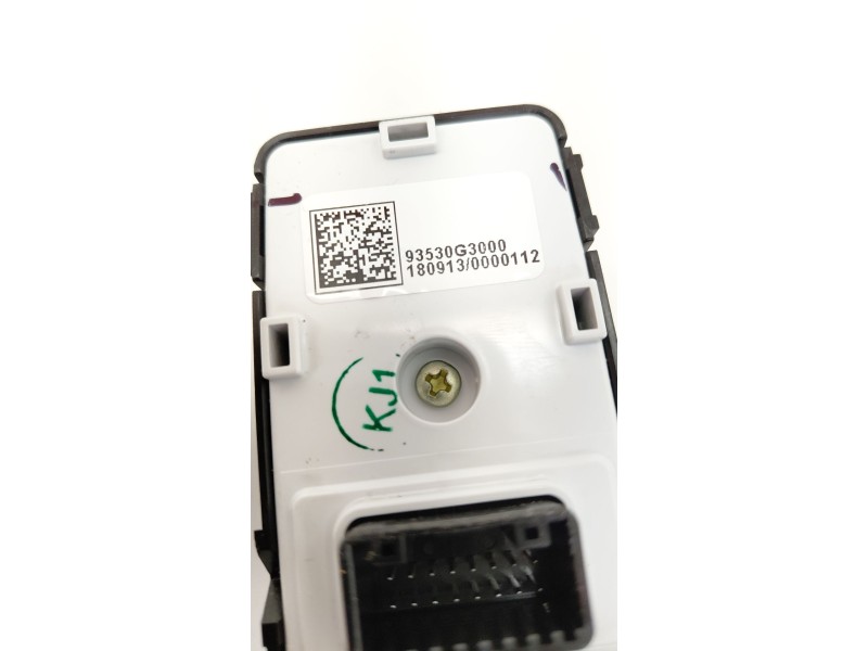Recambio de mando retrovisor para hyundai i30 (pde, pd, pden) 1.4 mpi referencia OEM IAM 93530G3000  