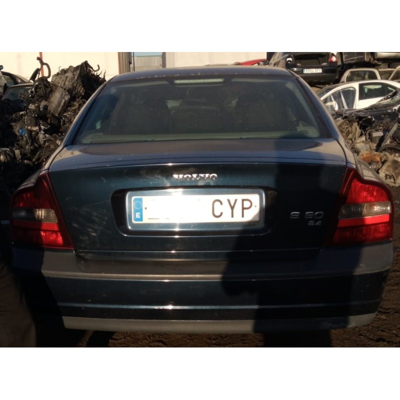 volvo s80 berlina del año 2000