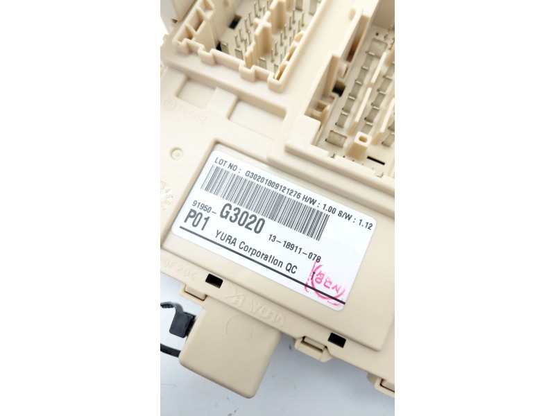 Recambio de caja reles / fusibles para hyundai i30 (pde, pd, pden) 1.4 mpi referencia OEM IAM 91950G3020  
							