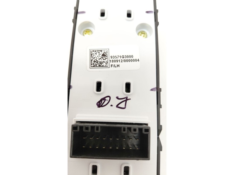 Recambio de mando elevalunas delantero izquierdo para hyundai i30 (pde, pd, pden) 1.4 mpi referencia OEM IAM 93571G3000  
							