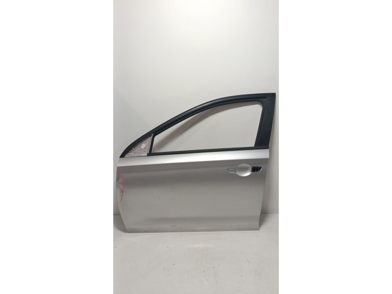 Recambio de puerta delantera izquierda para hyundai i30 (pde, pd, pden) 1.4 mpi referencia OEM IAM   