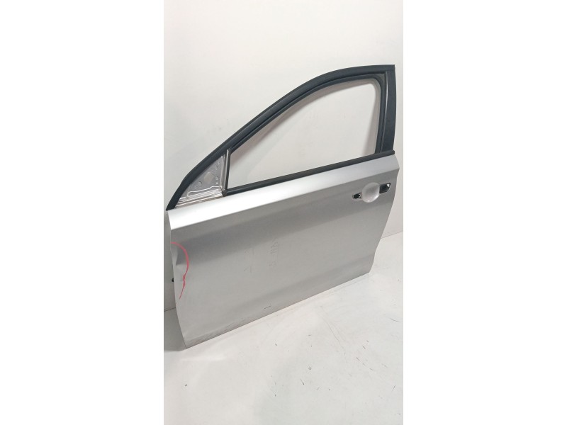 Recambio de puerta delantera izquierda para hyundai i30 (pde, pd, pden) 1.4 mpi referencia OEM IAM   