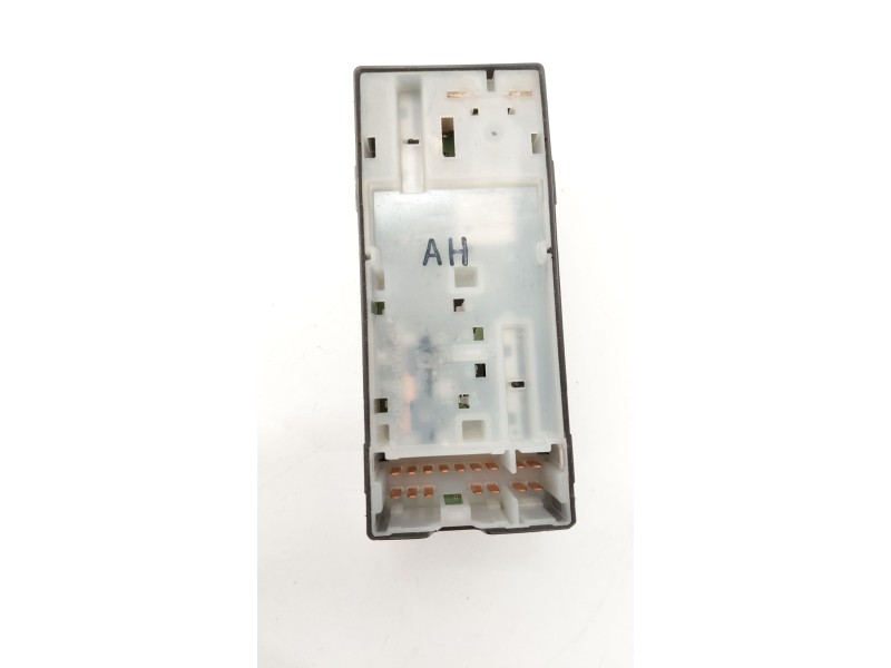Recambio de mando elevalunas delantero izquierdo para nissan micra iv (k13k, k13kk) 1.2 referencia OEM IAM   