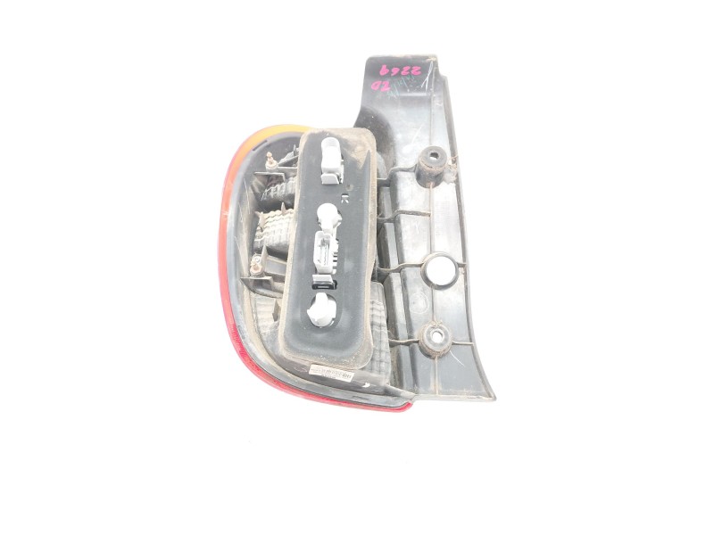 Recambio de piloto trasero derecho para nissan micra iv (k13k, k13kk) 1.2 referencia OEM IAM   
							