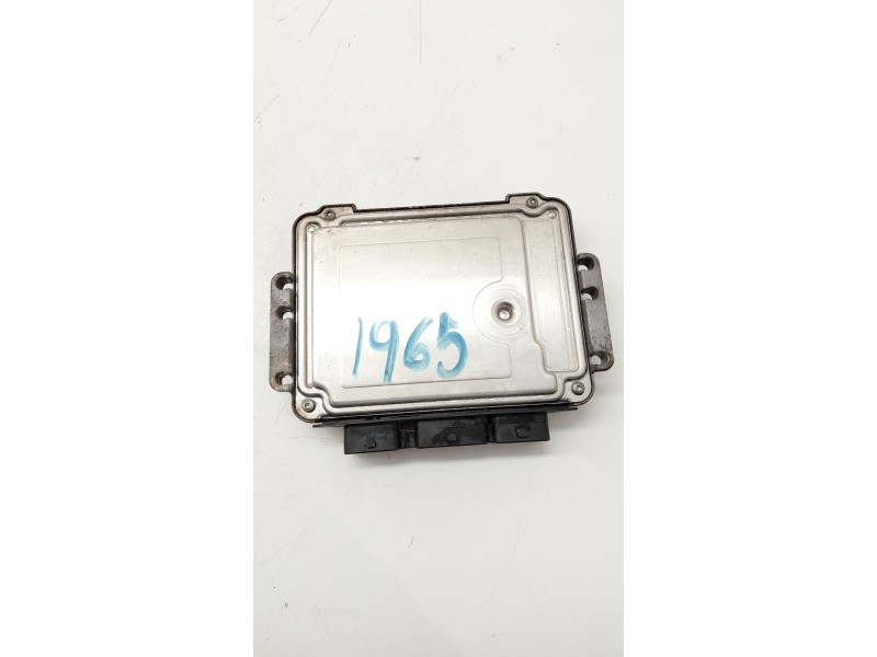 Recambio de centralita motor uce para peugeot 206 van 1.4 hdi referencia OEM IAM 9655919780  
							