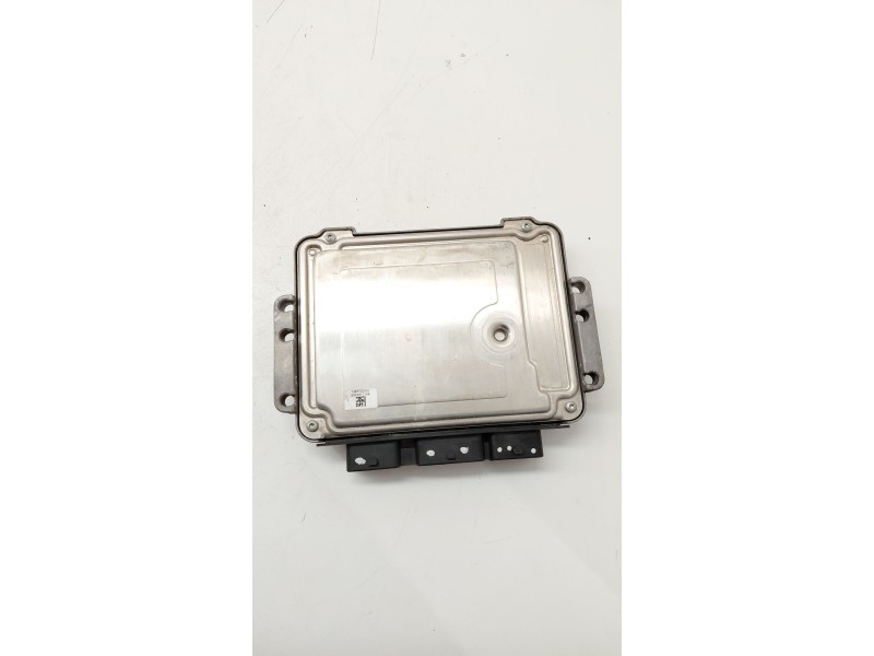 Recambio de centralita motor uce para peugeot 207/207+ (wa_, wc_) 1.4 hdi referencia OEM IAM 9661728680  
