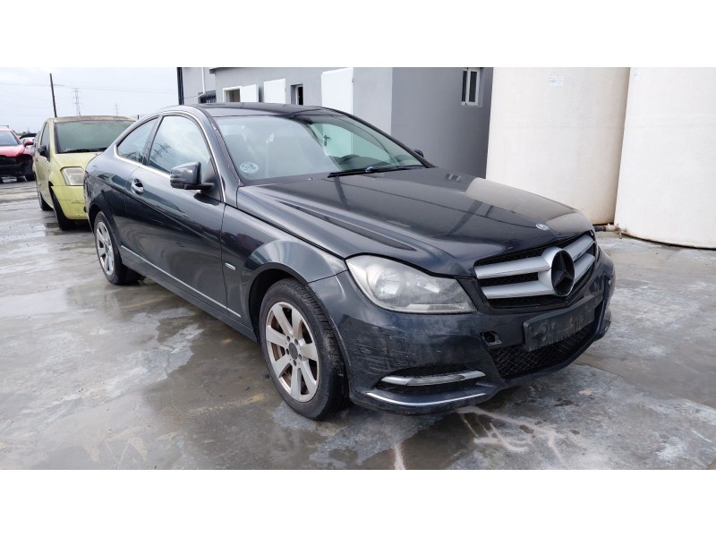 mercedes-benz clase c coupé (c204) del año 2011