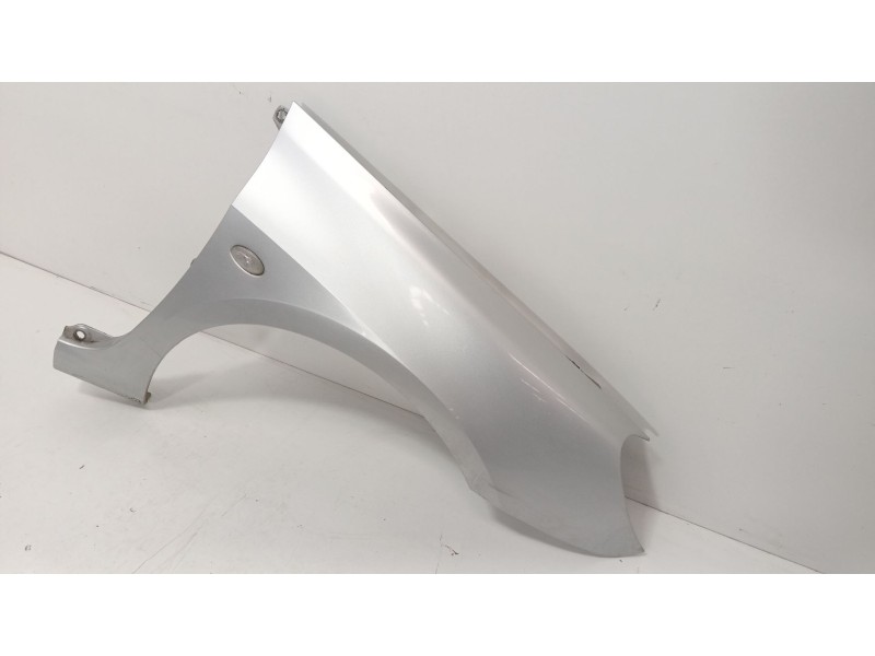 Recambio de aleta delantera derecha para peugeot 307 (3a/c) 1.6 hdi 110 referencia OEM IAM   