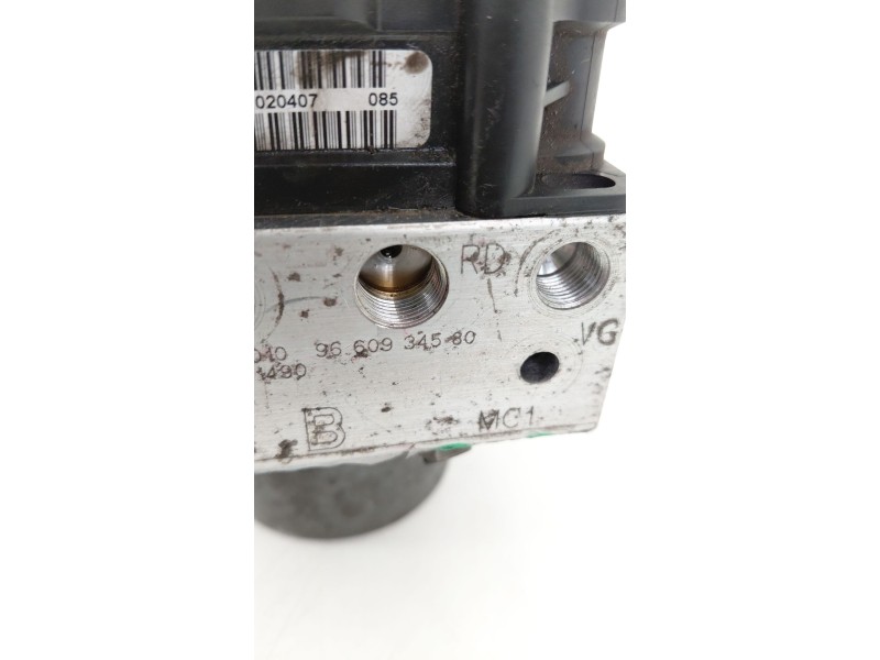 Recambio de abs para citroën c4 grand picasso i (ua_) 1.6 hdi referencia OEM IAM 9660934580  
							