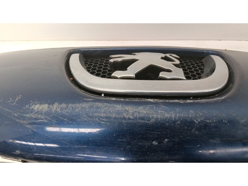 Recambio de paragolpes delantero para peugeot 308 sw 1.6 thp 150 cv referencia OEM IAM   
							