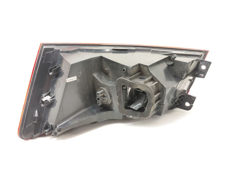 Recambio de piloto trasero izquierdo para skoda superb iii (3v3) 2.0 tdi referencia OEM IAM   