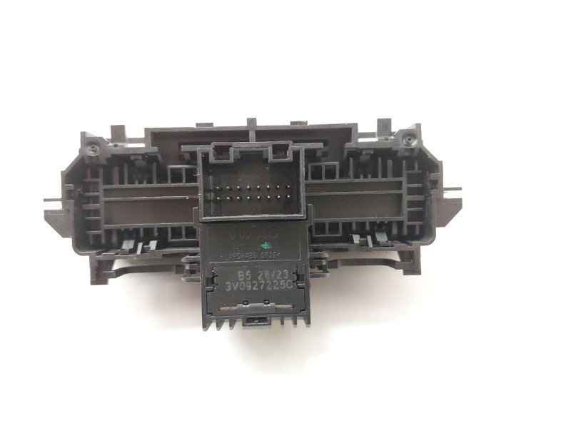 Recambio de mando multifuncion para skoda superb iii (3v3) 2.0 tdi referencia OEM IAM 3V0927225C  