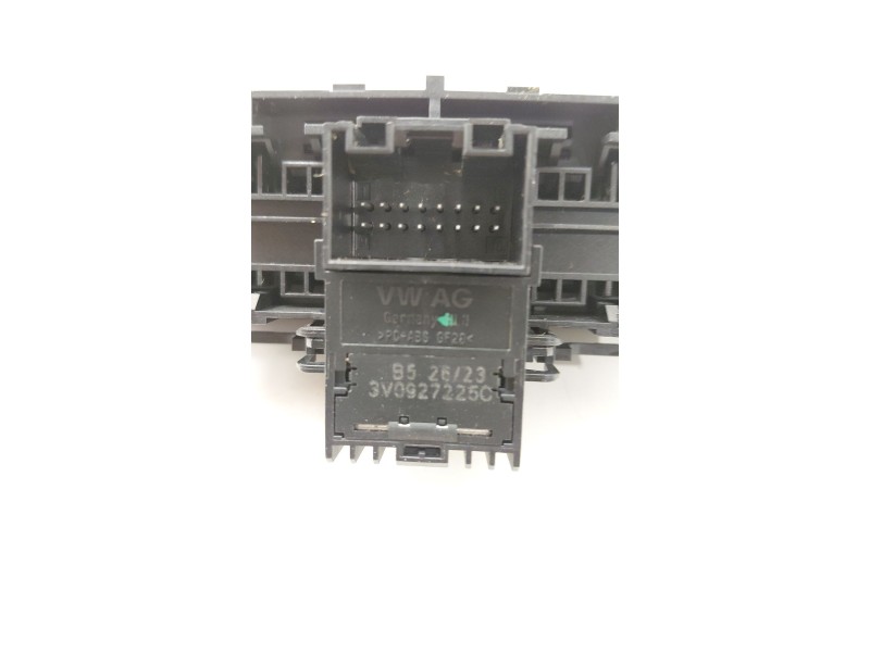 Recambio de mando multifuncion para skoda superb iii (3v3) 2.0 tdi referencia OEM IAM 3V0927225C  