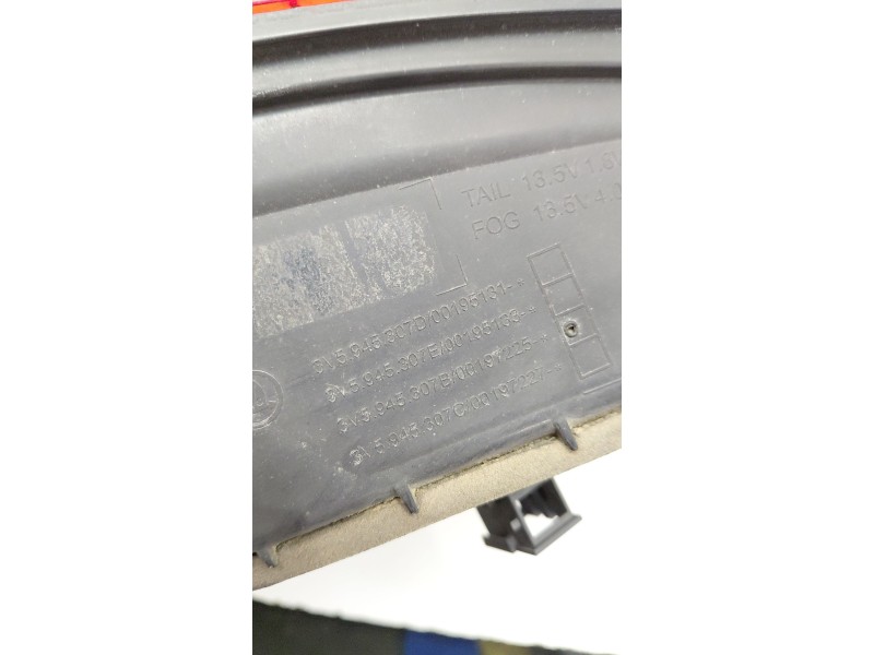 Recambio de piloto trasero izquierdo interior para skoda superb iii (3v3) 2.0 tdi referencia OEM IAM 3V5945307D  
							