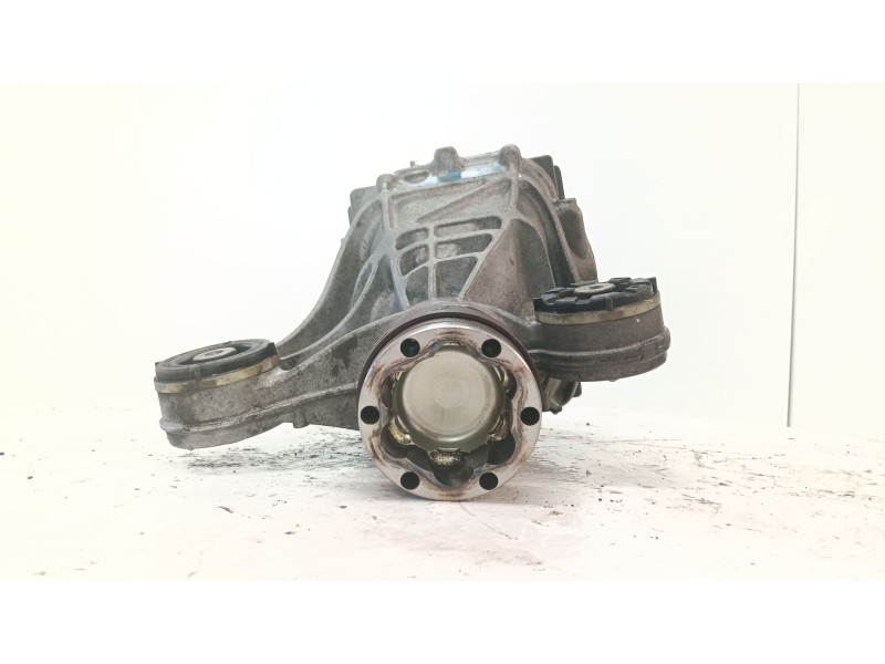 Recambio de diferencial trasero para jaguar xe (x760) 2.0 d referencia OEM IAM GX734A213FB  
							
